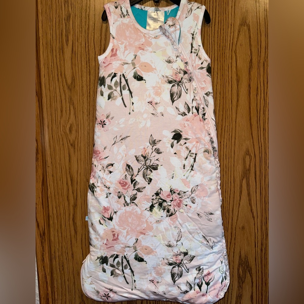 Posh peanut sleep bag vintage pink rose ruffle